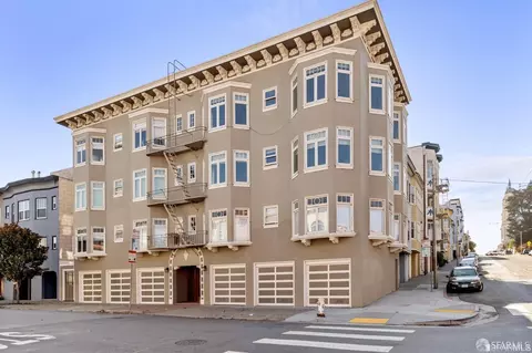 17 Ashbury St #3, San Francisco, CA 94117