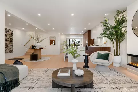 Living - 634 22nd Ave, San Francisco, CA 94121 photo 4 of 4