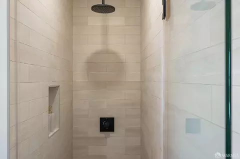 Bath - 634 22nd Ave, San Francisco, CA 94121 photo 3 of 11