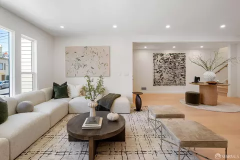 Living - 634 22nd Ave, San Francisco, CA 94121 photo 2 of 4