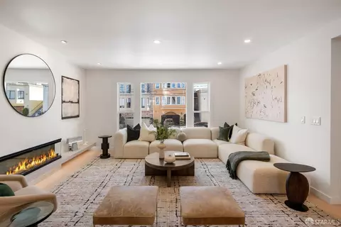 Living - 634 22nd Ave, San Francisco, CA 94121 photo 1 of 4