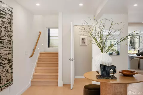 Entry Way - 634 22nd Ave, San Francisco, CA 94121 photo 4 of 12