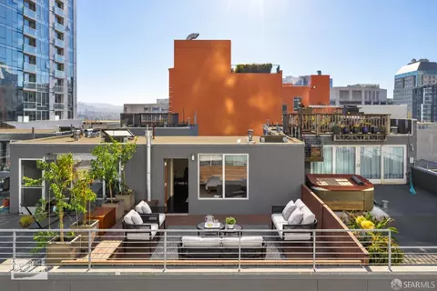 18 Lansing St #402, San Francisco, CA 94105