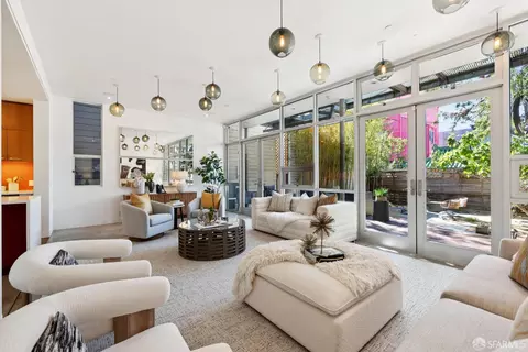 Living - 1076 S Van Ness Ave, San Francisco, CA 94110 photo 7 of 12