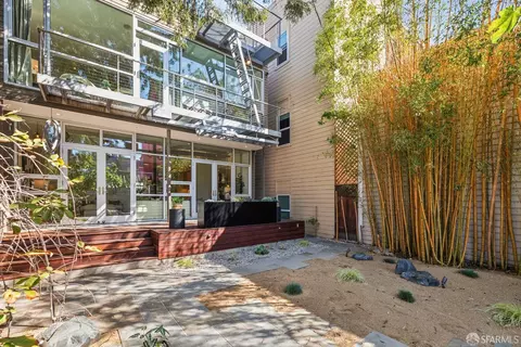 Exterior - 1076 S Van Ness Ave, San Francisco, CA 94110 photo 9 of 16