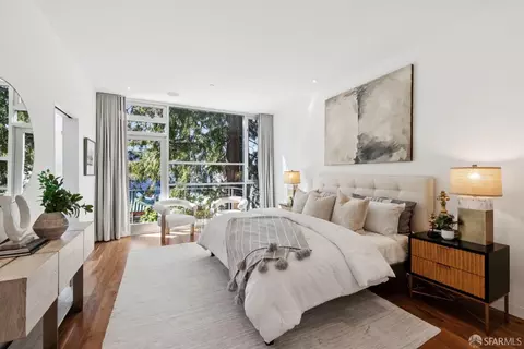 Bedroom - 1076 S Van Ness Ave, San Francisco, CA 94110 photo 2 of 5