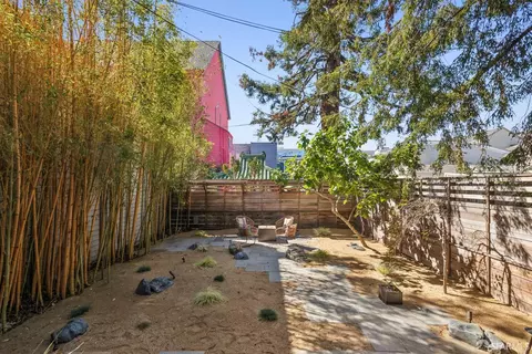 Exterior - 1076 S Van Ness Ave, San Francisco, CA 94110 photo 6 of 16