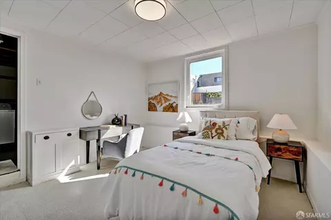 Bedroom - 3021 Rivera St, San Francisco, CA 94116 photo 7 of 7
