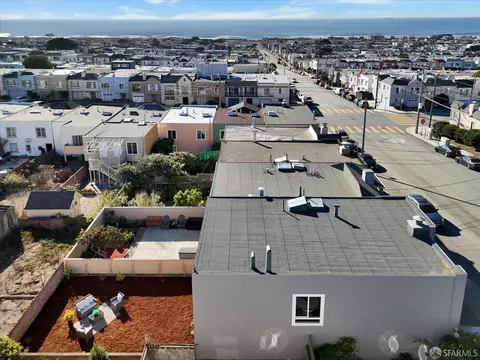 View/Area - 3021 Rivera St, San Francisco, CA 94116 photo 6 of 6