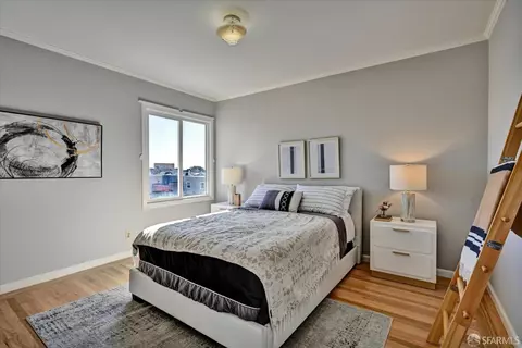 Bedroom - 3021 Rivera St, San Francisco, CA 94116 photo 4 of 7