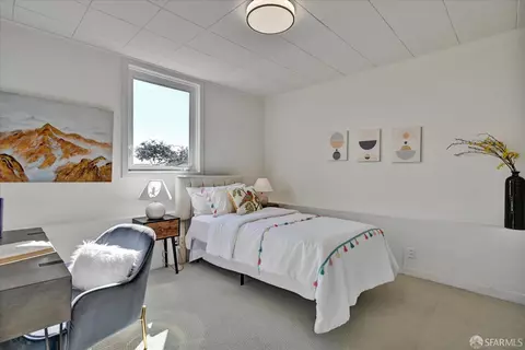 Bedroom - 3021 Rivera St, San Francisco, CA 94116 photo 6 of 7