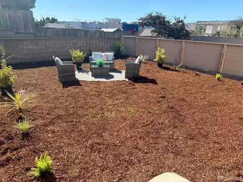 Exterior - 3021 Rivera St, San Francisco, CA 94116 photo 4 of 14