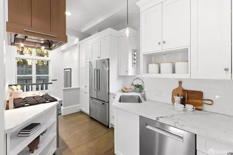Kitchen - 572 Eureka St, San Francisco, CA 94114 photo 5 of 5