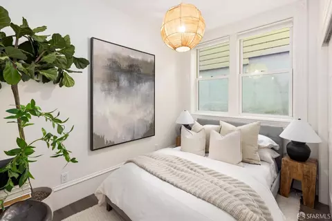 Bedroom - 572 Eureka St, San Francisco, CA 94114 photo 1 of 6