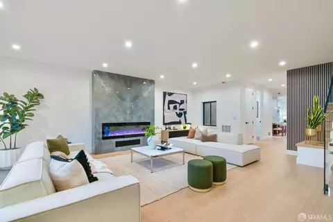 Living - 1638 11th Ave, San Francisco, CA 94122 photo 7 of 11