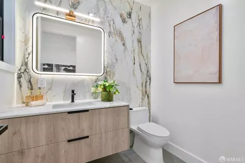 Bath - 1638 11th Ave, San Francisco, CA 94122 photo 1 of 5