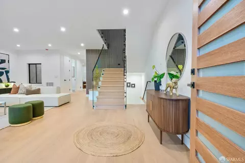 Entry Way - 1638 11th Ave, San Francisco, CA 94122 photo 1 of 2