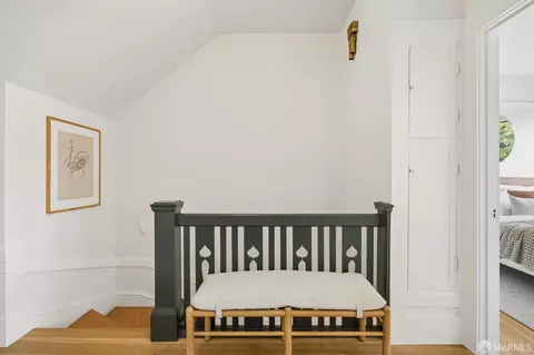 Entry Way - 356 Dolores St, San Francisco, CA 94110 photo 2 of 4
