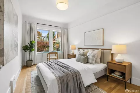 Bedroom - 356 Dolores St, San Francisco, CA 94110 photo 1 of 3