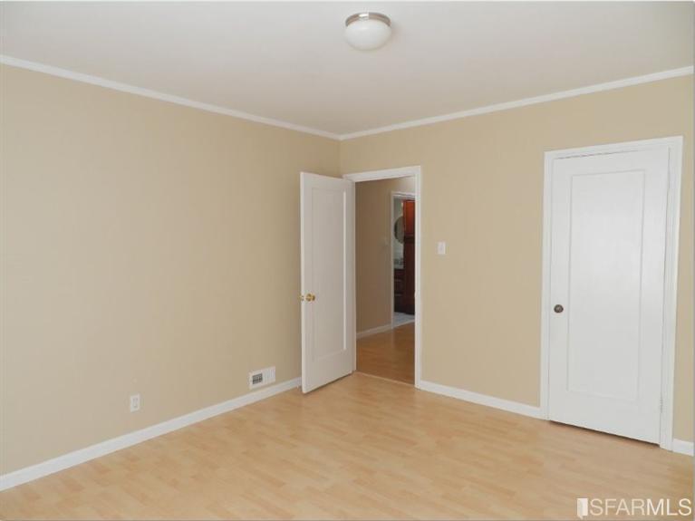36 Ledyard St, San Francisco, CA 94124 photo 10