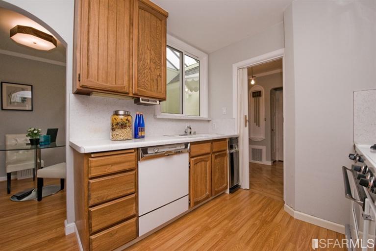 2370 36th Ave, San Francisco, CA 94116 photo 10