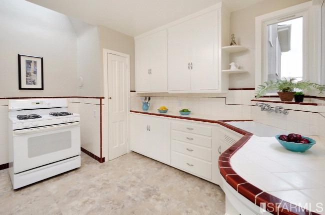 300 Eucalyptus Dr, San Francisco, CA 94132 photo 8