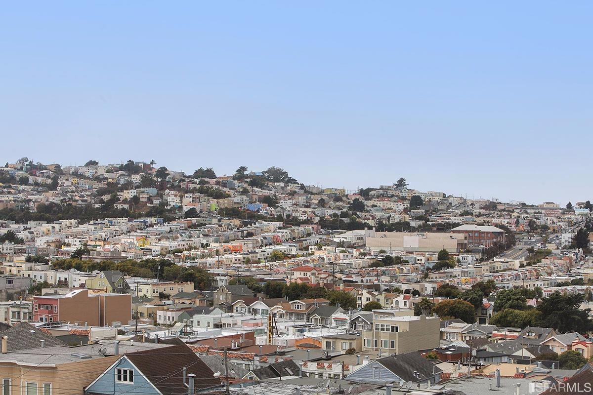 630 Lisbon St, San Francisco, CA 94112 photo 33