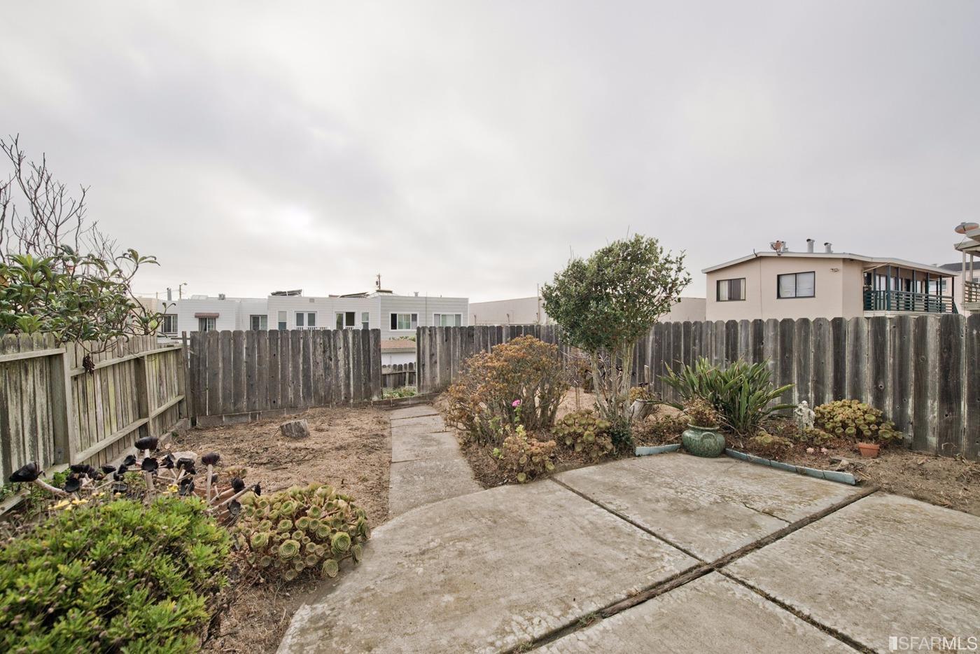 2423 45th Ave, San Francisco, CA 94116 photo 16