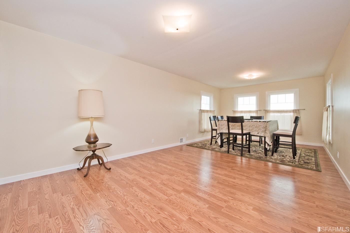 2423 45th Ave, San Francisco, CA 94116 photo 12
