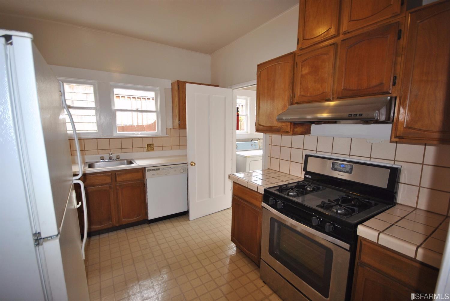 2512 23rd Ave, San Francisco, CA 94116 photo 10