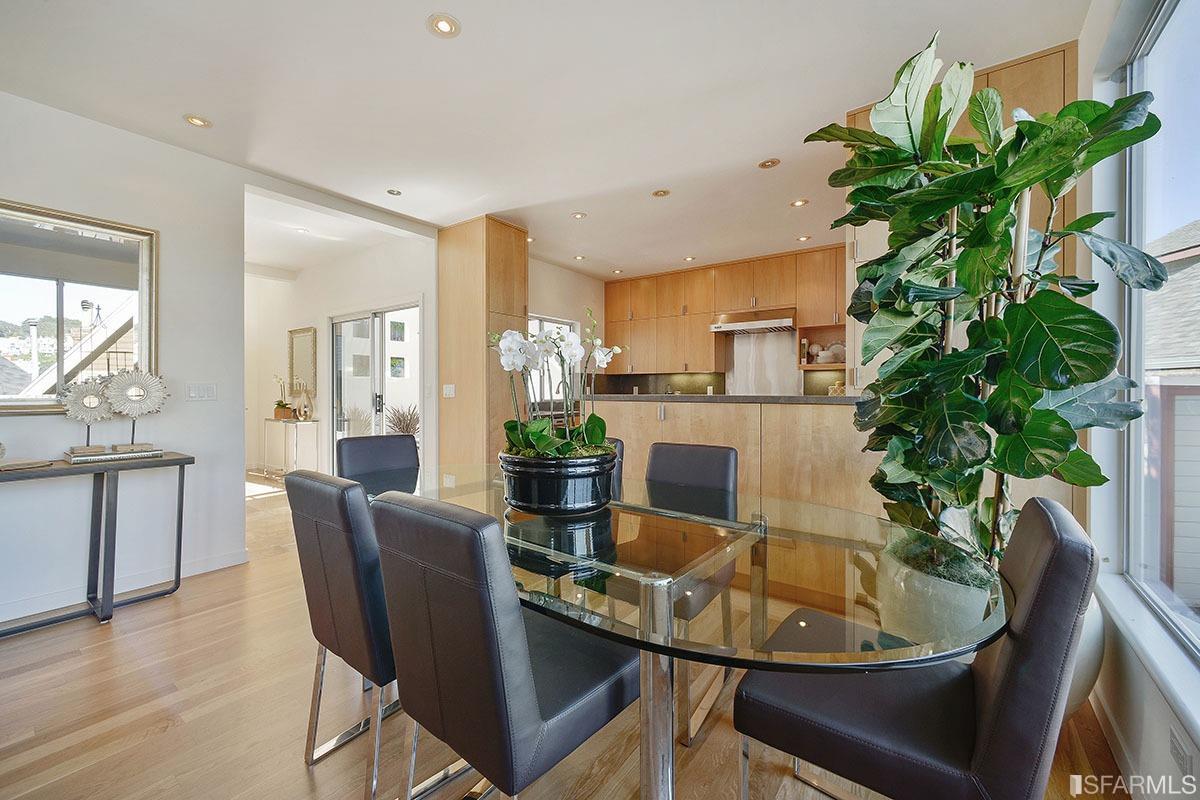 84 Eagle St, San Francisco, CA 94114 photo 9