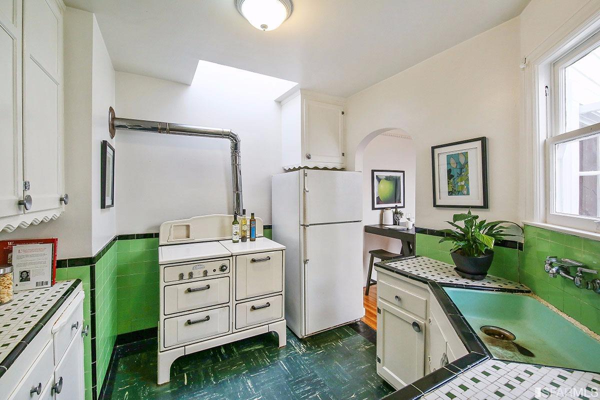 2662 24th Ave, San Francisco, CA 94116 photo 16