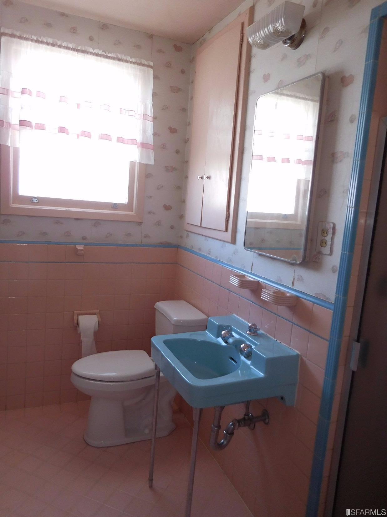 51 Springfield Dr, San Francisco, CA 94132 photo 12