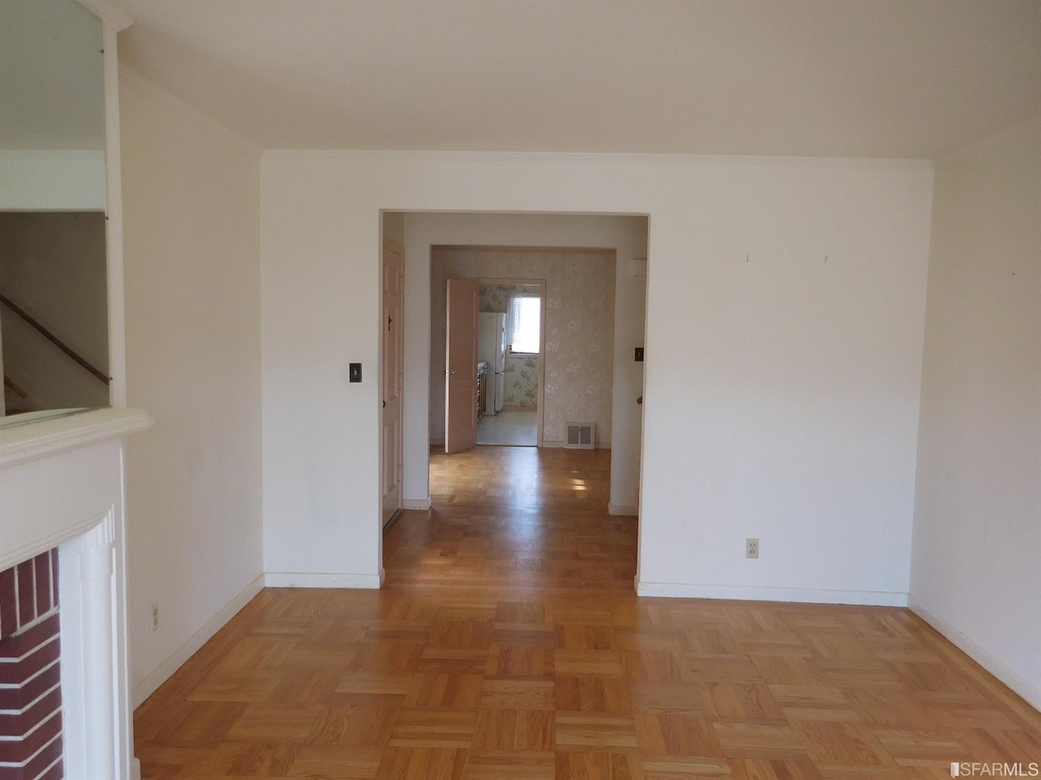 51 Springfield Dr, San Francisco, CA 94132 photo 3