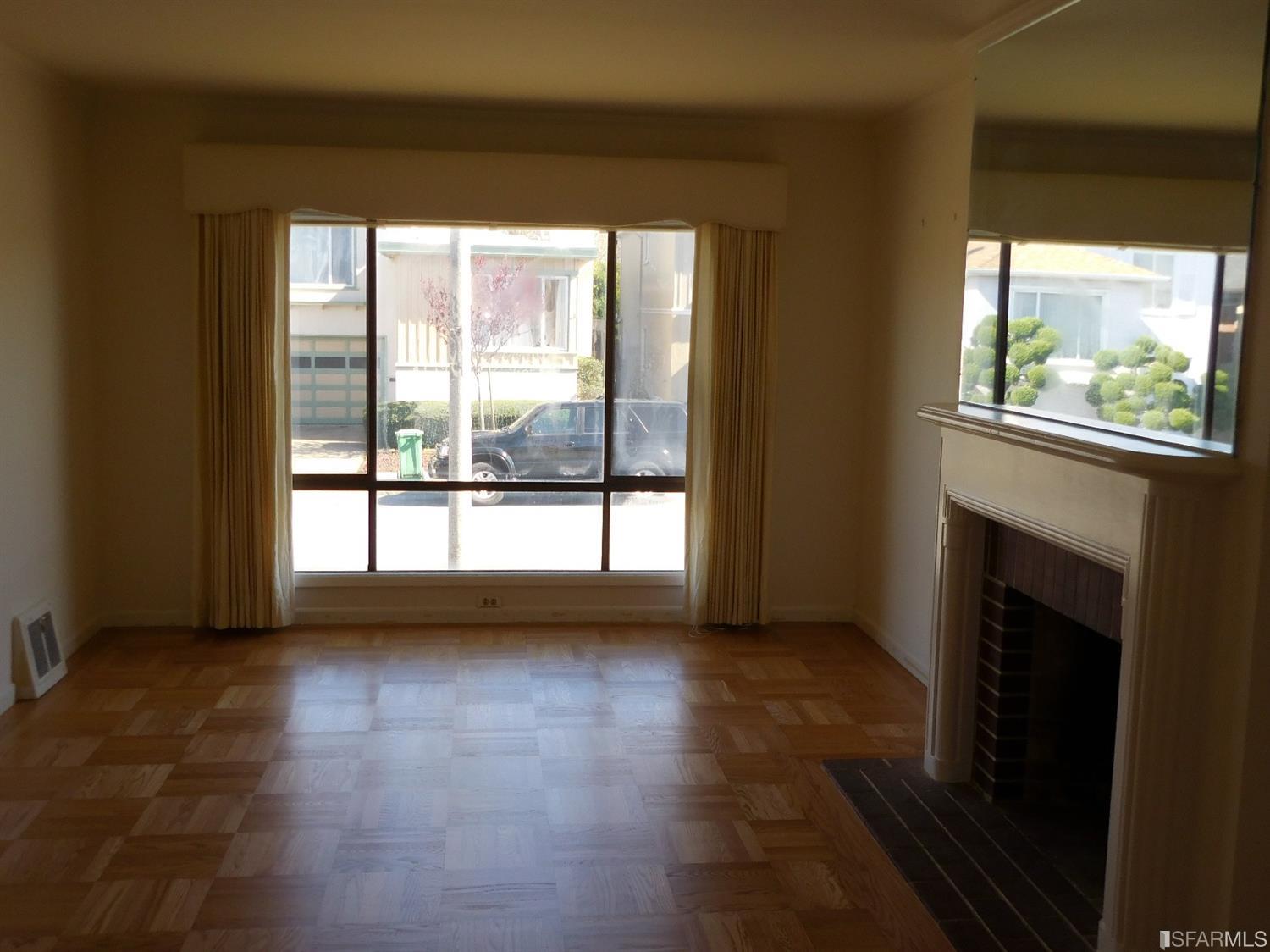 51 Springfield Dr, San Francisco, CA 94132 photo 2