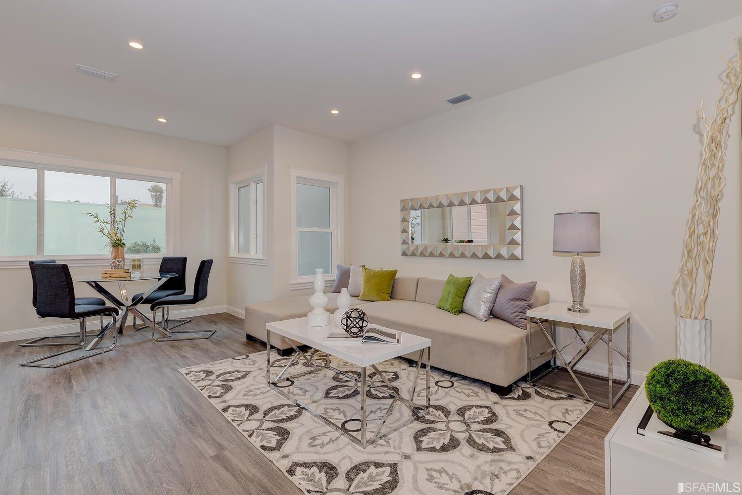 790 Naples St, San Francisco, CA 94112 photo 2