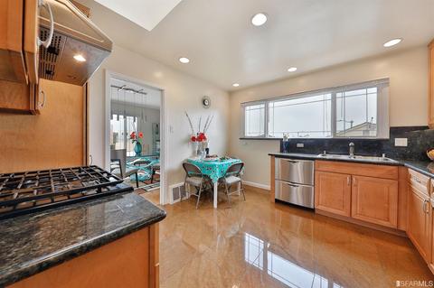 1620 Eucalyptus Dr, San Francisco, CA 94132 photo 15