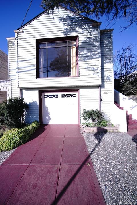 1920 Ortega St, San Francisco, CA 94122 photo 1