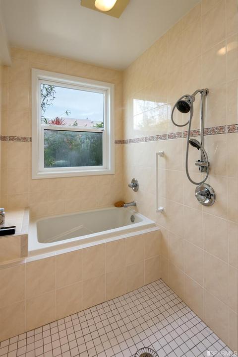 2474 23rd Ave, San Francisco, CA 94116 photo 16