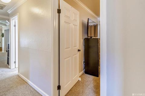 218 N Locust Ave, Ripon, CA 95366 photo 5