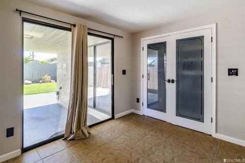 218 N Locust Ave, Ripon, CA 95366 photo 27
