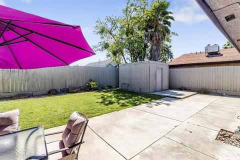 218 N Locust Ave, Ripon, CA 95366 photo 7