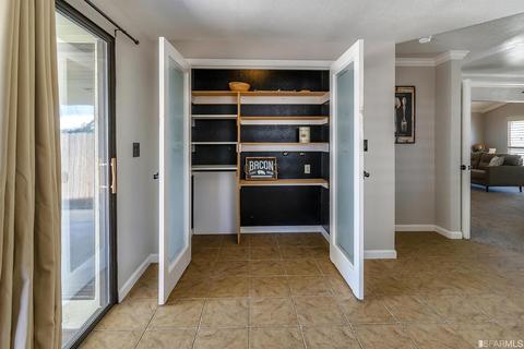 218 N Locust Ave, Ripon, CA 95366 photo 28