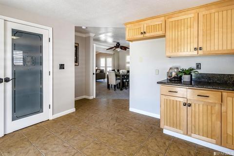 218 N Locust Ave, Ripon, CA 95366 photo 29