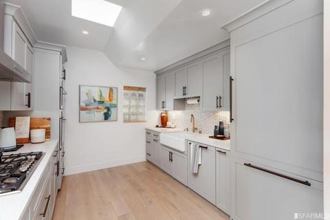 446 Hearst Ave, San Francisco, CA 94112 photo 6