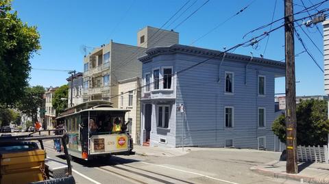 1372 Jackson St, San Francisco, CA 94109 photo 1