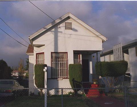 2214 E 30th St, Oakland, CA 94606 photo 1