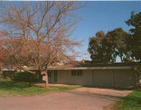 3709 Cooley Dr, Concord, CA 94518 photo 1