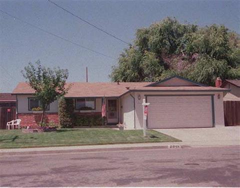 2044 Rainier Dr, Martinez, CA 94553 photo 1