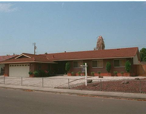 40951 Chiltern Dr, Fremont, CA 94539 photo 1